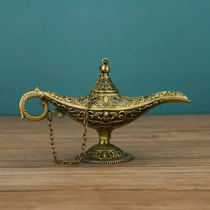 Antique Floral Metal Table Lamp